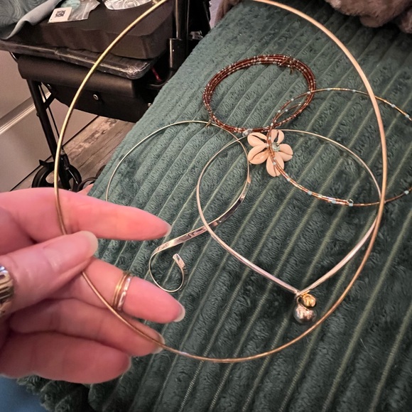 𝓔𝓵𝓮𝓰𝓪𝓷𝓽 𝓖𝓸𝓵𝓭 𝓪𝓷𝓭 𝓼𝓲𝓵𝓿𝓮𝓻 𝓦𝓸𝓶𝓮𝓷'𝓢 𝓳𝓮𝔀𝓮𝓵𝓻𝔂 𝓫𝓾𝓷𝓭𝓵𝓮 - Picture 9 of 14